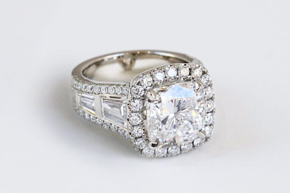 Elongated Cushion Cut Diamond Engagement Rings: A Classic with a Modern Update